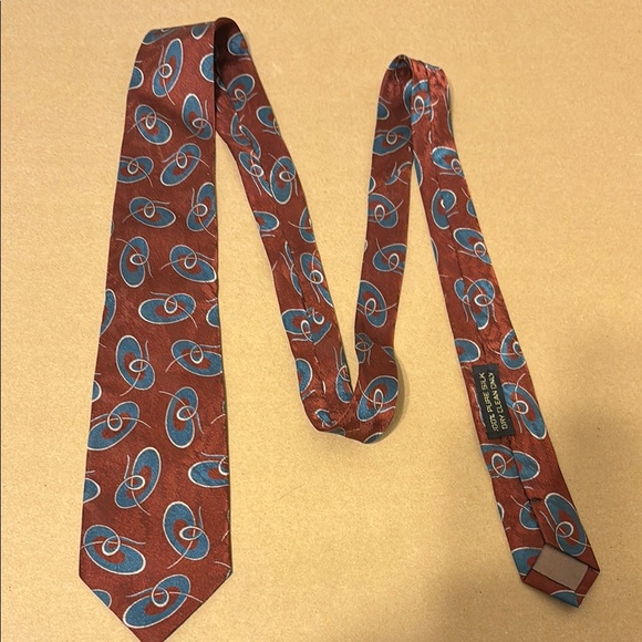 Make offer Giorgio Armani Cravette tie Burgundy Blue 100% silk 58” X 3” - Picture 5 of 5